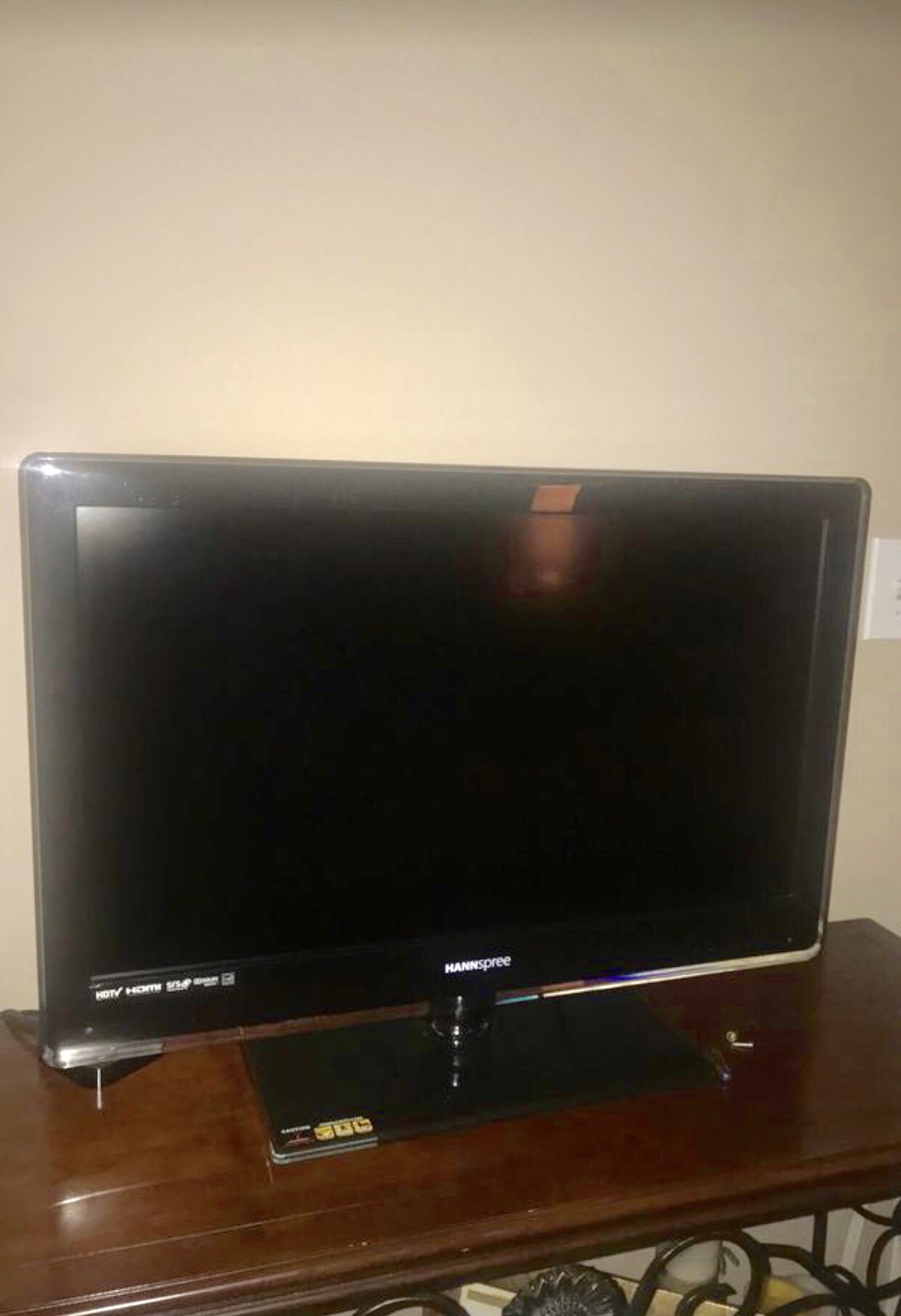 32 inches flat tv