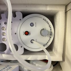 Gizmo Microdermabrasion Machine