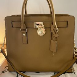 Michael Kors Large Hamilton Saffiano Leather purse
