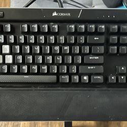 Corsair K95 Platinum