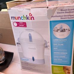 Esterilizador Para La Mamila Y Chupones Del Bebé Nuevo