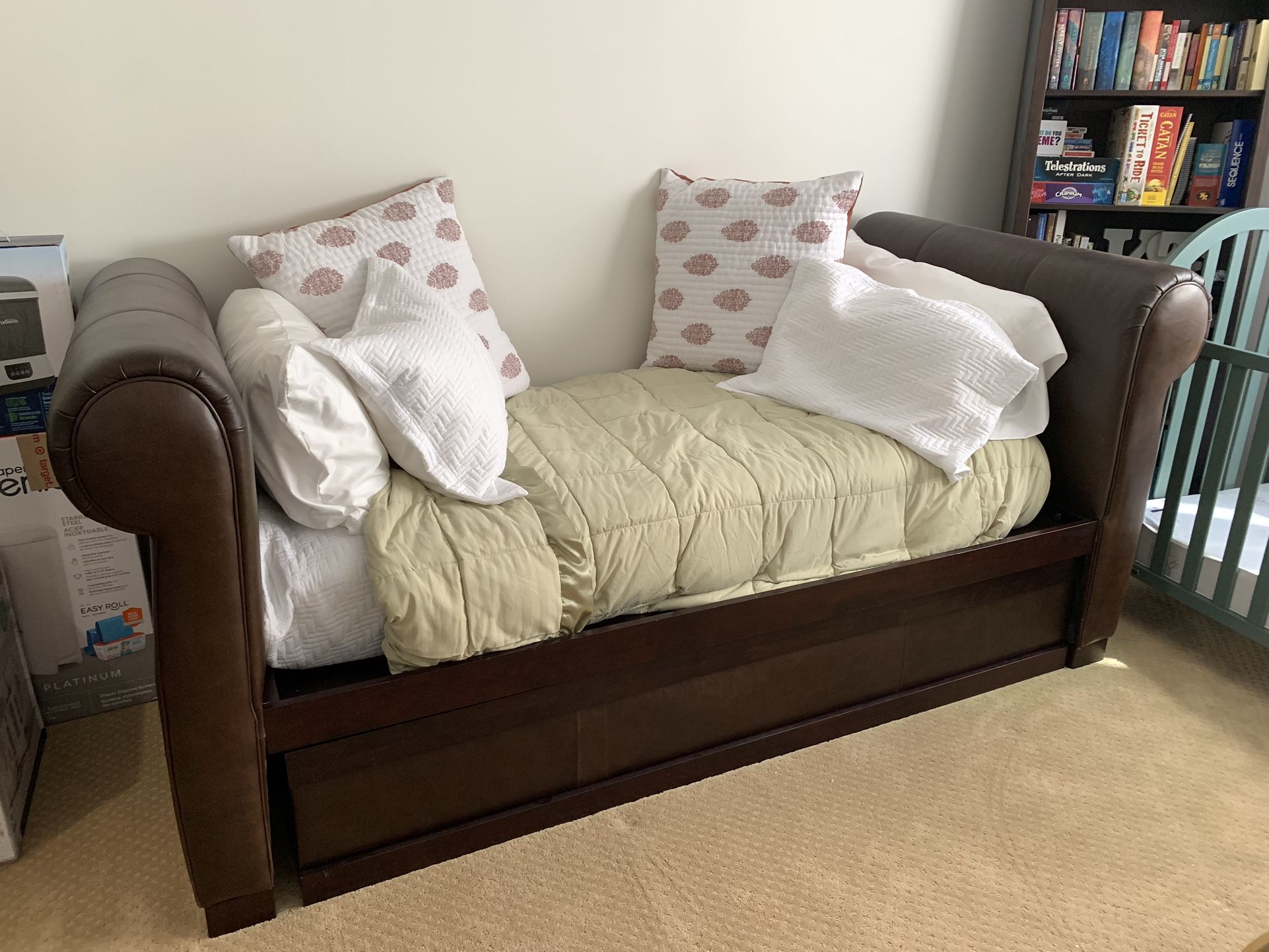 Twin Trundle Bed