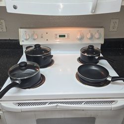 7 Piece Mixed Cookware Set- Needs To Sell ASAP