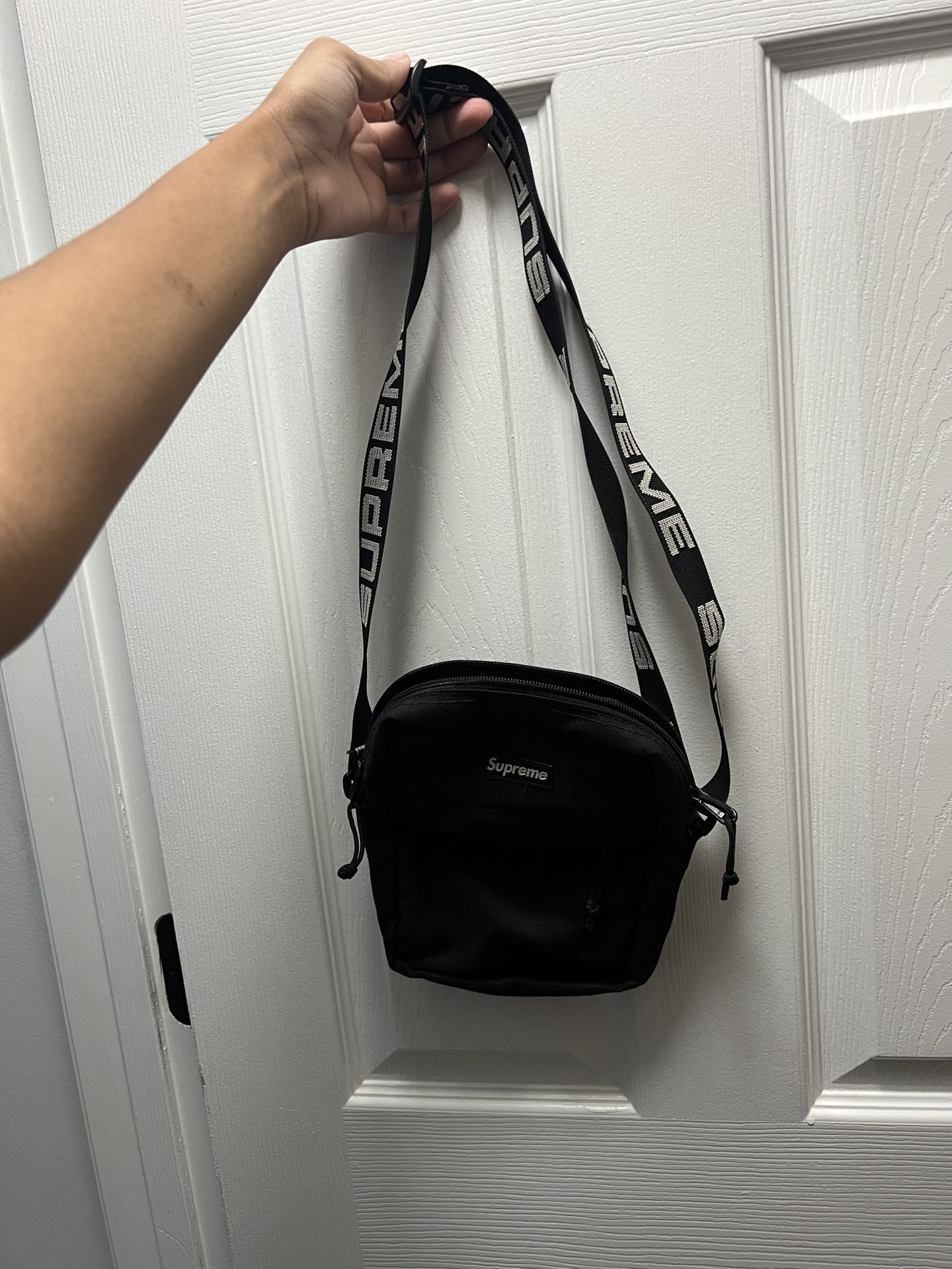 Supreme Shoulder bag SS18