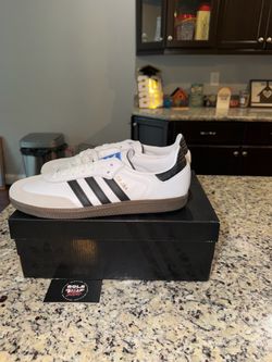 Size 11 Adidas Samba ADV White Black Gum SKU GZ8477 Brand New