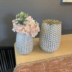 Vases With Flower  Thumbnail