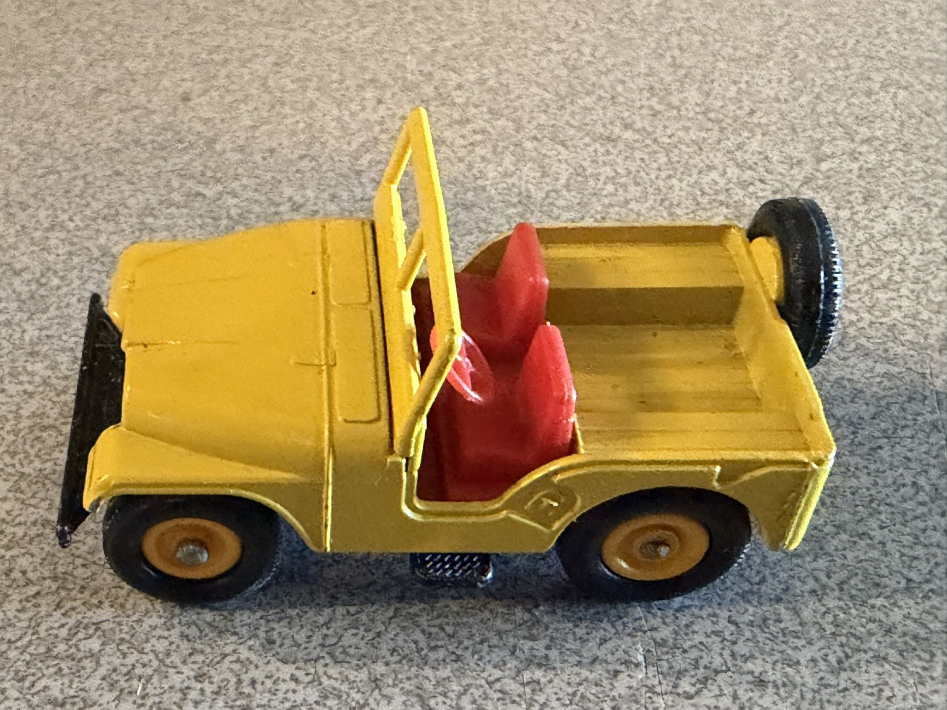 "MATCHBOX" SERIES No. 72 JEEP MADE IN ENGLAND BY LESNEY 