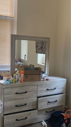Dress and mirror set