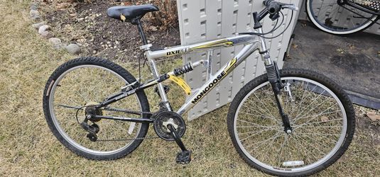 Mongoose DXR AL 26" Bicycle