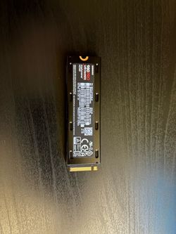 Samsung 980 PRO 2TB NVMe SSD with Heatsink – 100% Health
