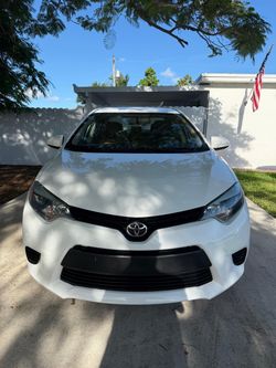 Amazing Toyota Corolla 2014-LIKE NEW😍😍😍