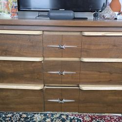 Mid-Century Modern 6-Drawer Dresser – $400