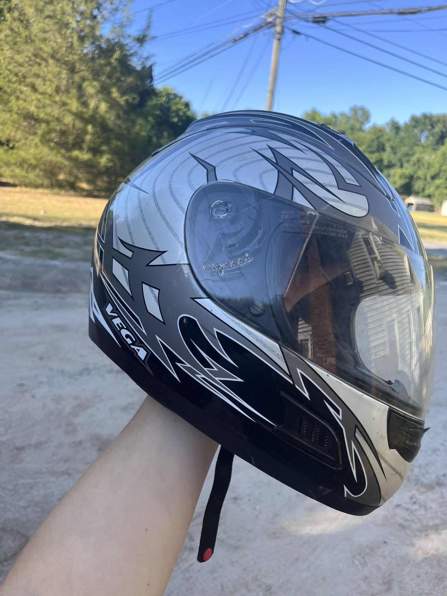 Vega Altura Helmet (Silver, White, And Black)