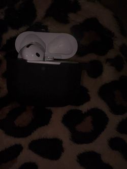 Air pod 4s