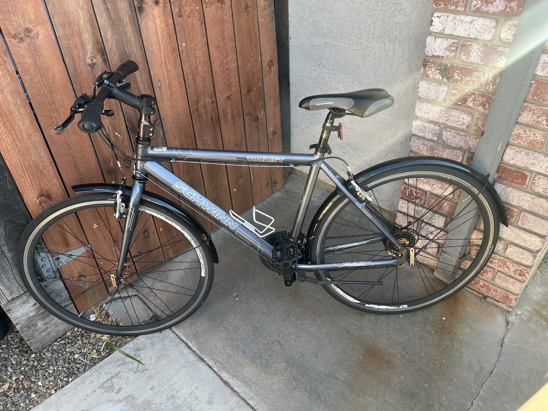 Schwinn Tourist Bike