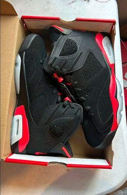 Air Jordan 6 Black Infrared Sneakers size 10.5 man