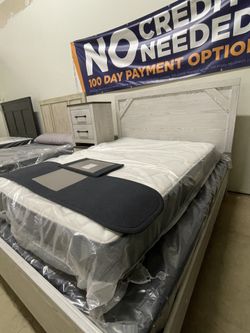 Full Size Mattress With Convoluted Foam