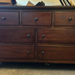 7 Drawer Dresser
