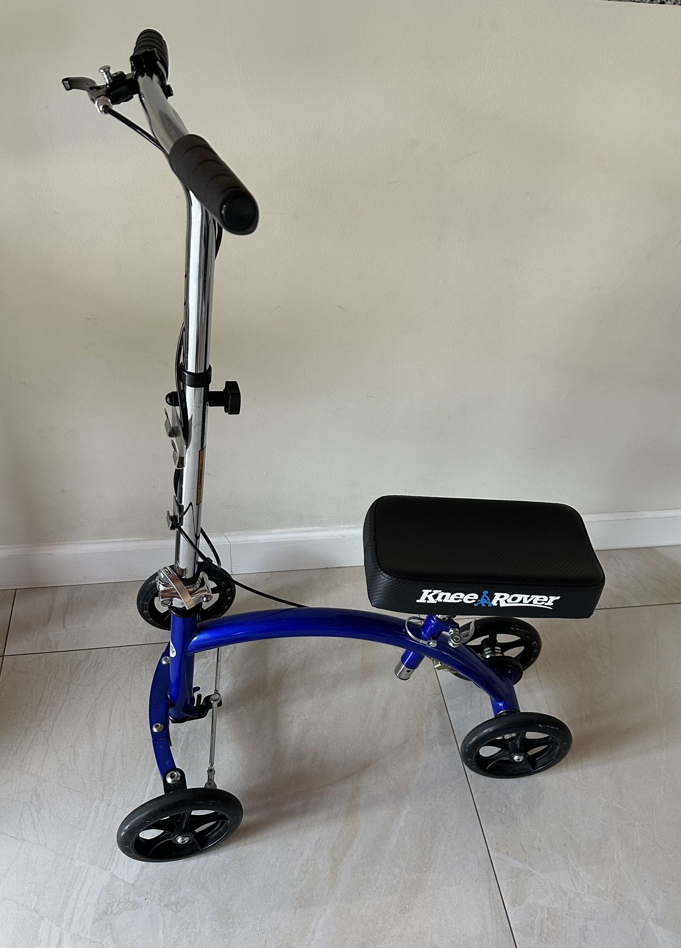 Knee Roller