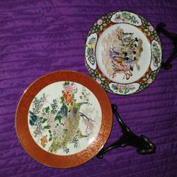 VINTAGE JAPANESE PLATES