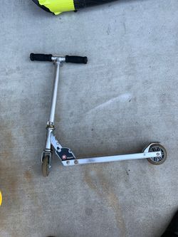Razor scooter