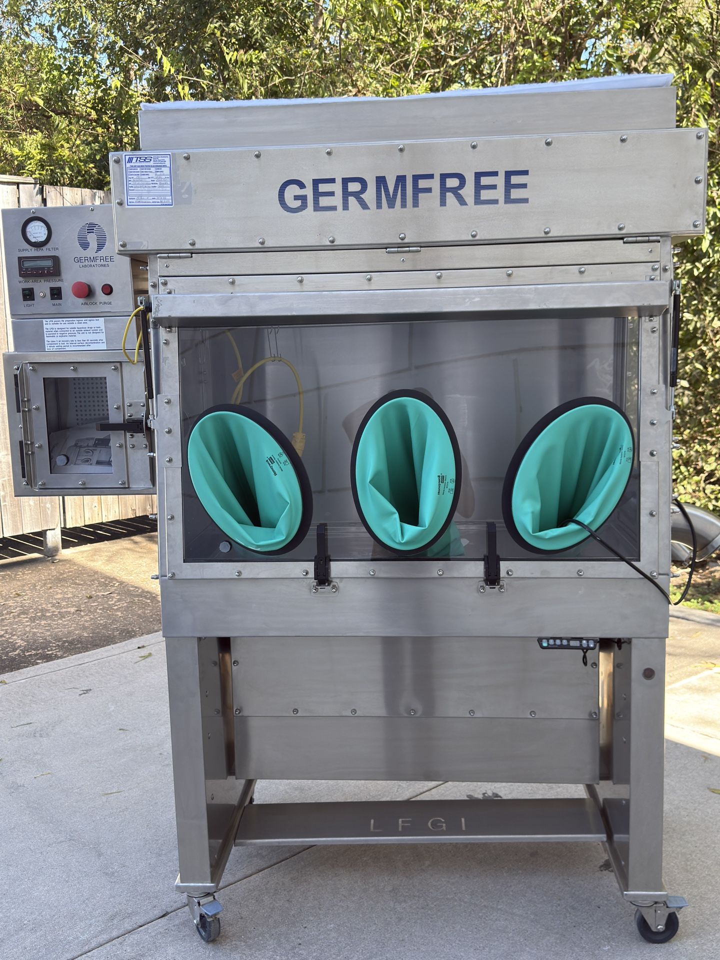 Compounding Glove Box