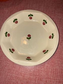 vintage Hartstone Pottery octagonal pie baking dish featuring the hand-painted Cherries Jubilee