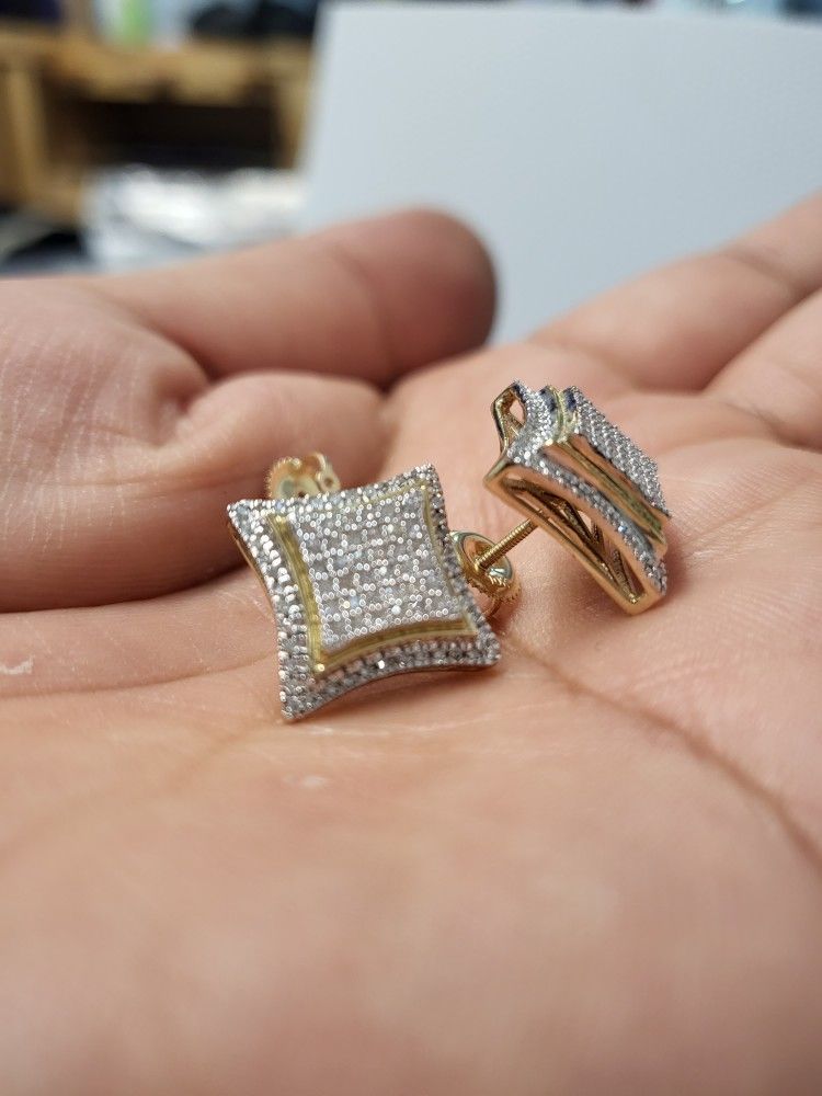 10k Gold Pair Of Diamond Earrings