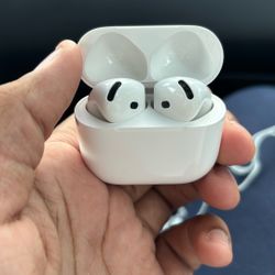 Airpods 4 Brand New Wore Twice