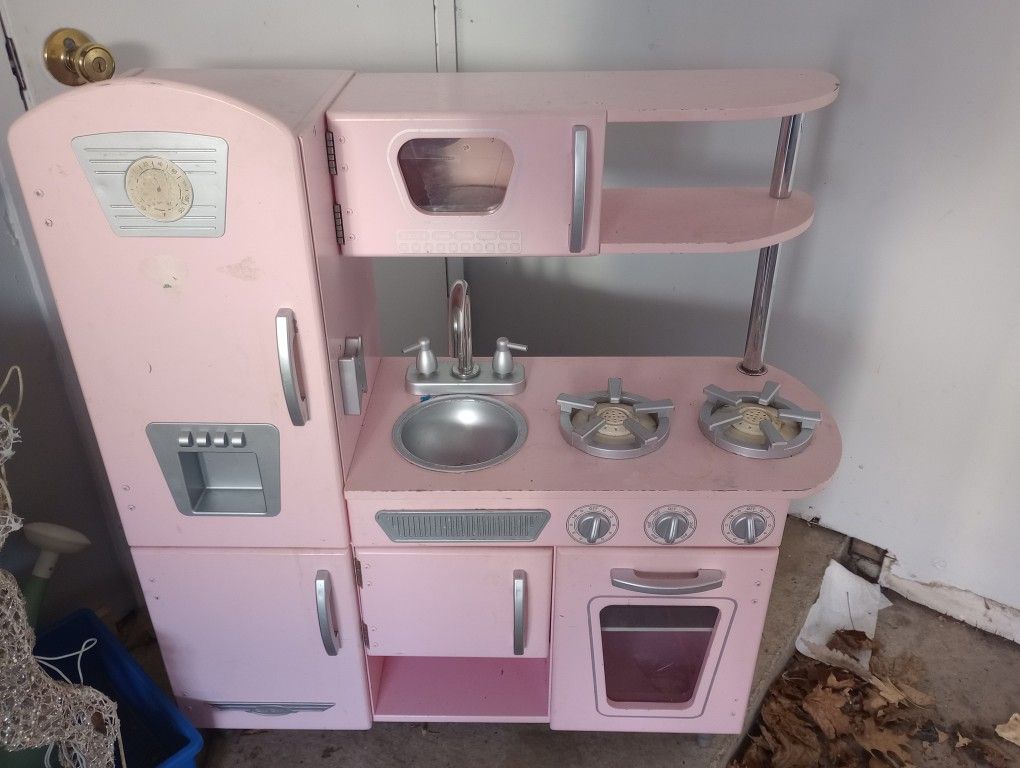 Kidcraft Play Kitchen