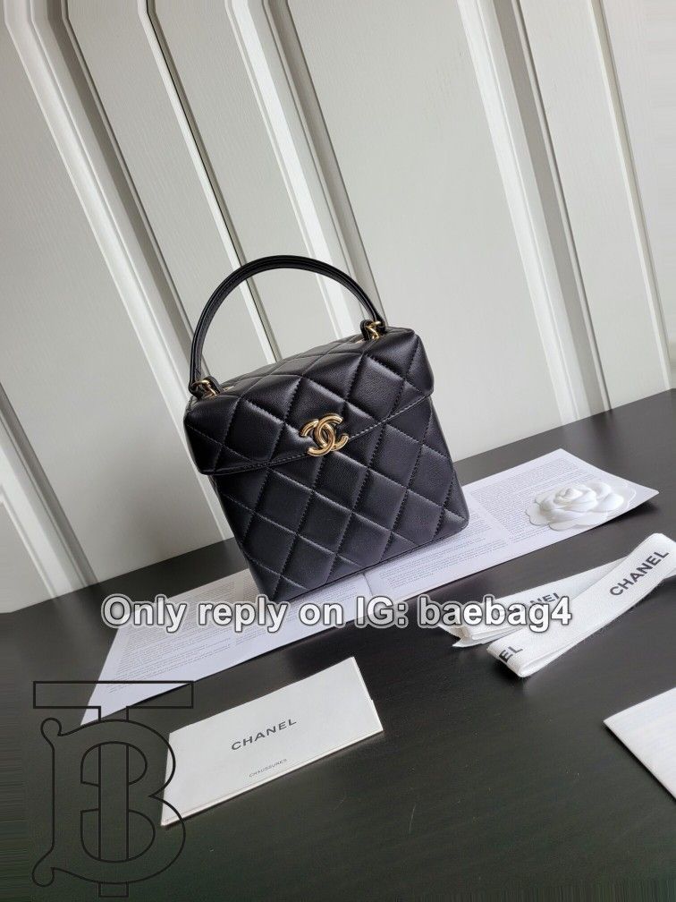 Chanel Flap Bags 82 Not Used
