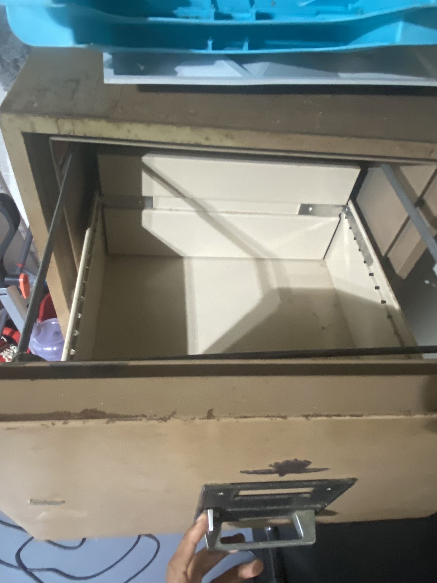 Chest Freezer And Cabinet File For Pick Up Free