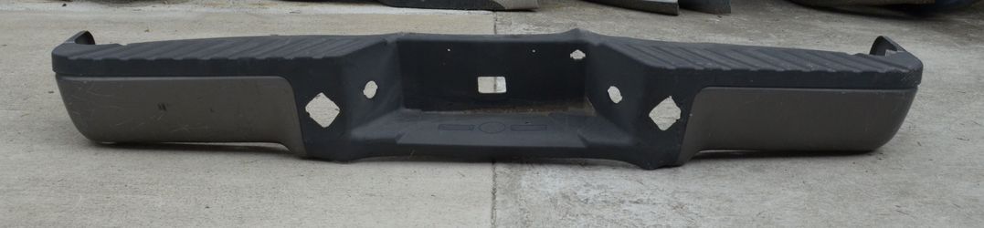 USED REFF#M055 || 2009-2014 FORD F-150 || REAR METAL BUMPER