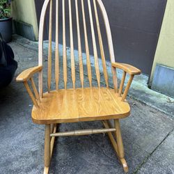 Wooden Rocking Chair