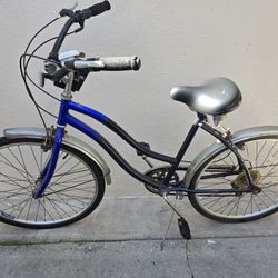 Bike Beach Cruiser with Coaster Brakes - Pedal Backwards To Stop 