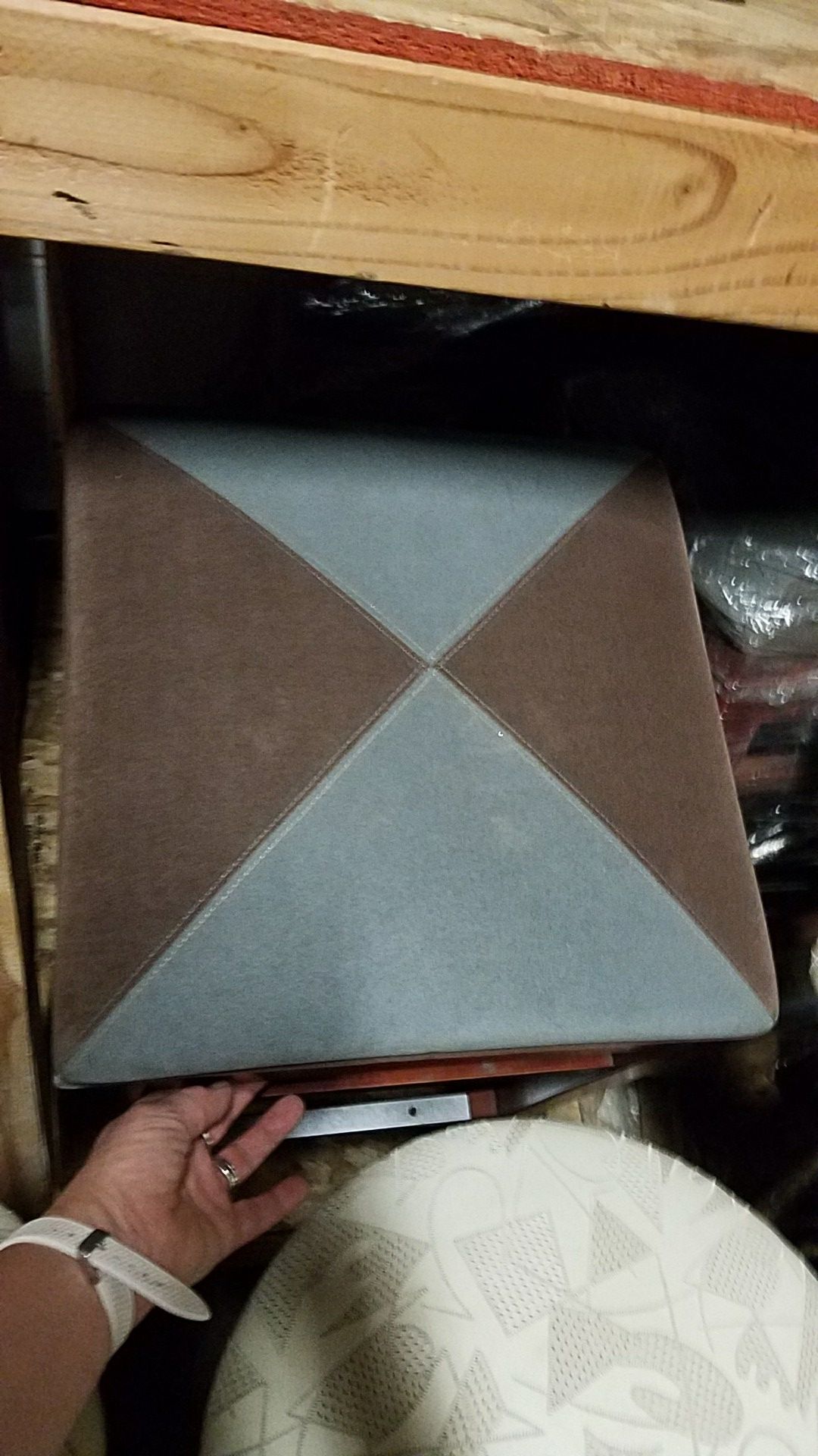 11 Garr Furniture Upscale fabric top bar stools