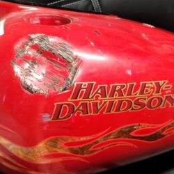 Harley Davidson Red Tank