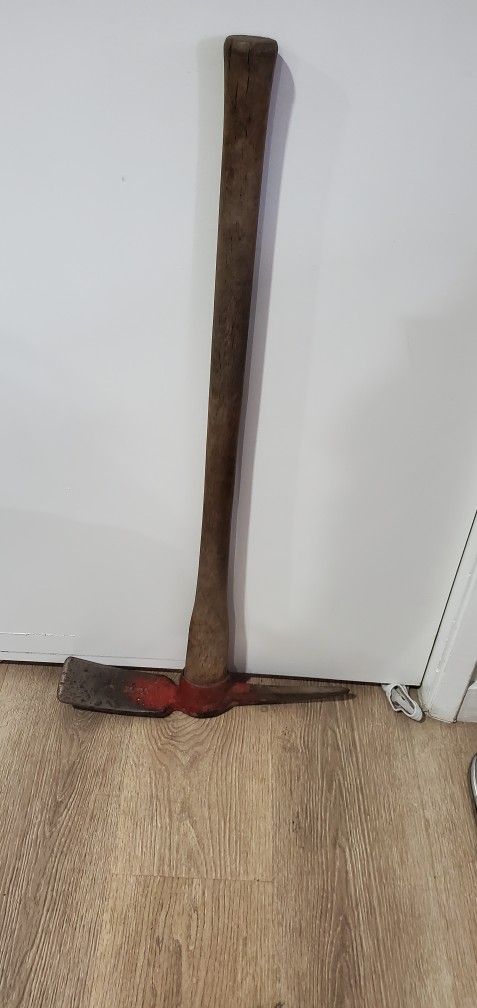 pickaxe