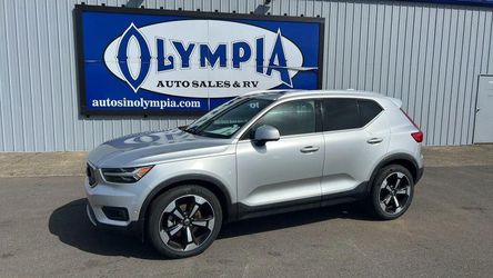 2019 Volvo XC40