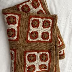 Crochet Blanket Afghan. Hand Made. Like New. Preserved & Fresh 