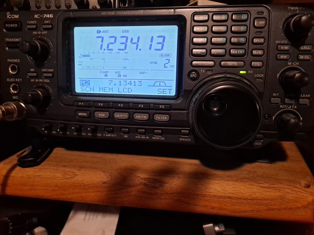 Icom 746 Hf/vhf