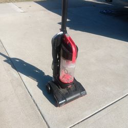 Bissell Vacuum Cleaner 