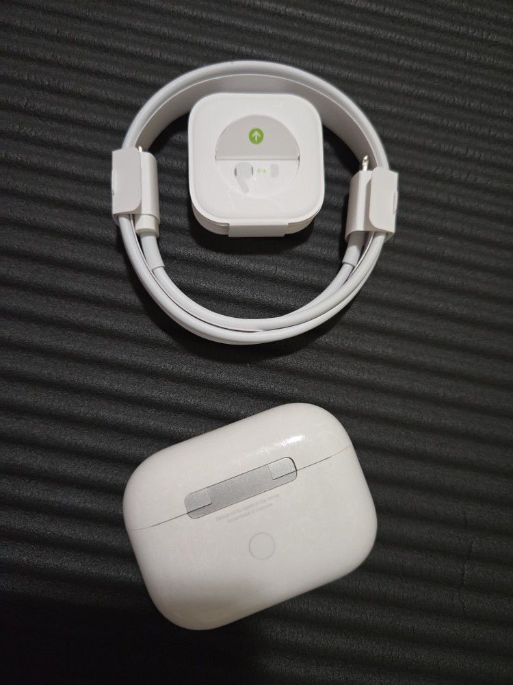 Apple Airpods Pro Wireless Earbuds