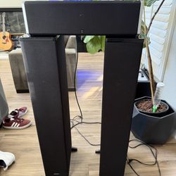 Definitive Tech - 1 Center Speaker 