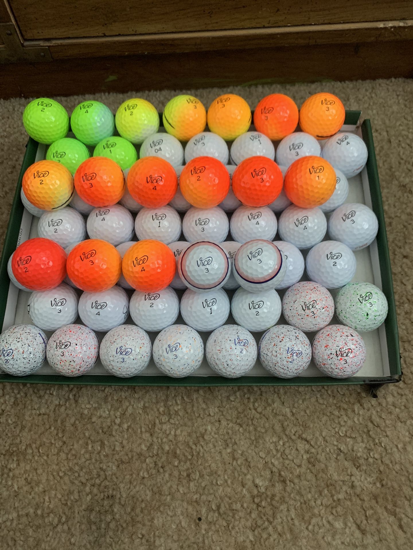 60 Golf Balls Vice In Good Condition.