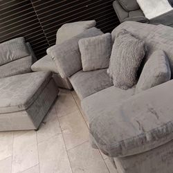 Lima Modular Sectional $899