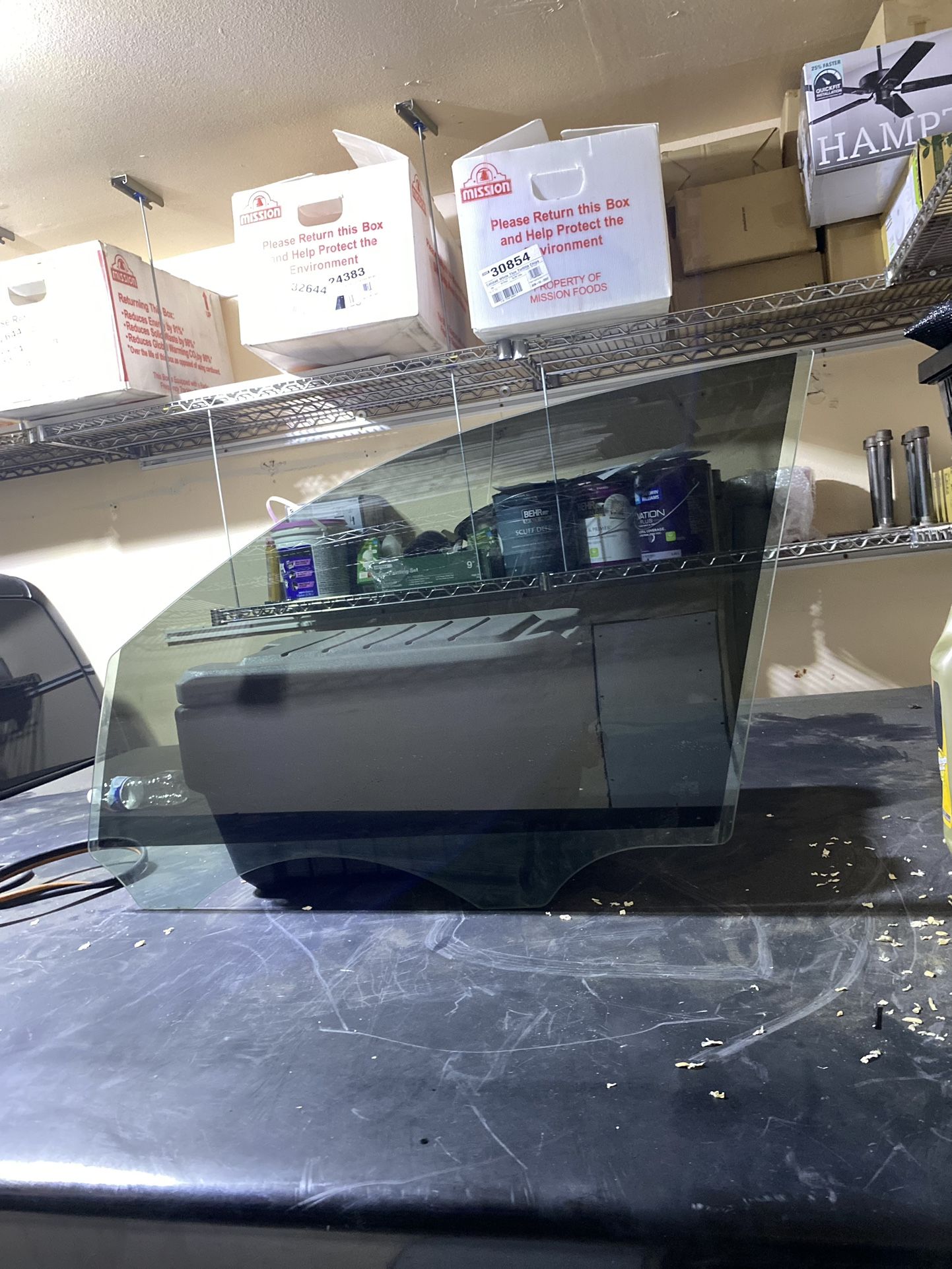 2011 Touareg Left Side Window