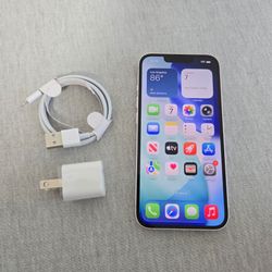 Apple iPhone 13 5G - UNLOCKED - Like New (Pink)