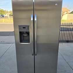 Refrigerator GE Stainless Steel 