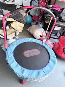 Kids trampoline
